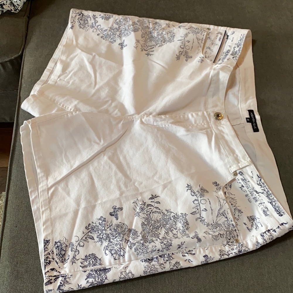 Addition Elle size 22 shorts